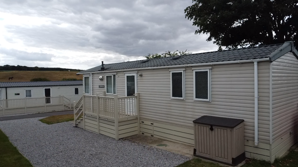 , Bridlington, YO16 4DB - View 3