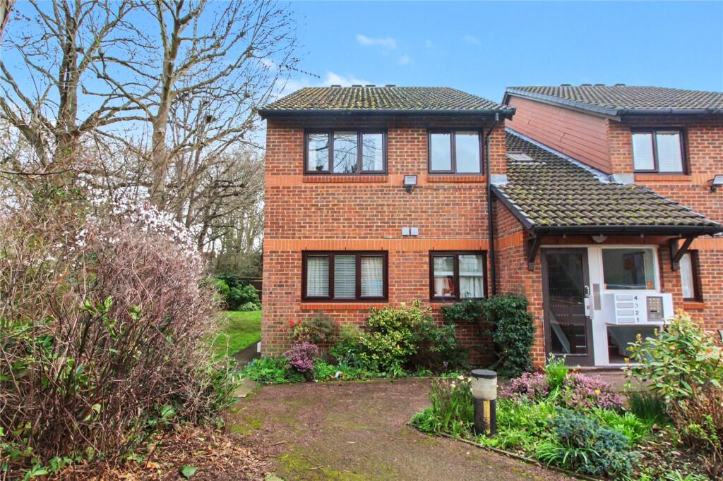 Main image of property: Park Avenue, Enfield, Middlesex, EN1