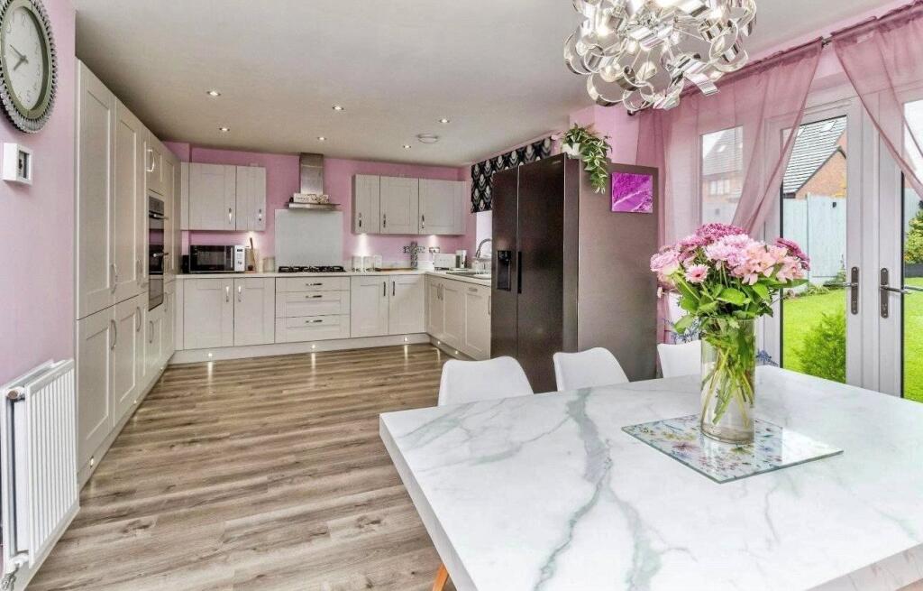 House in Telford - View 5