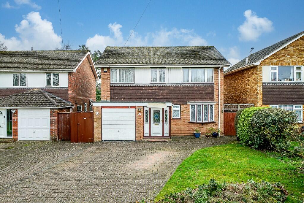 Main image of property: Bartel Close, Leverstock Green, Hertfordshire, HP3 8LX