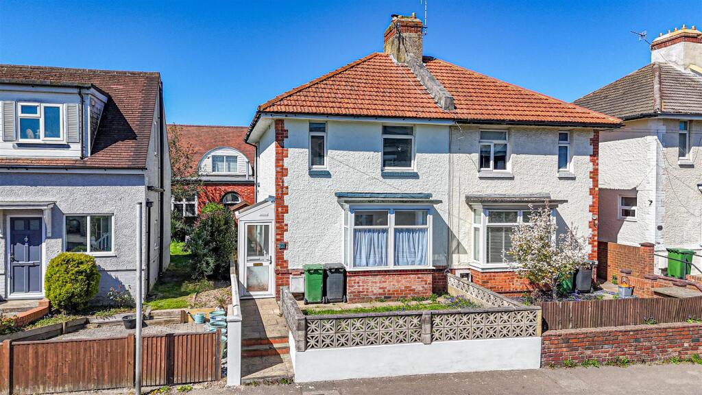 Main image of property: Sedlescombe Road North, St. Leonards-On-Sea