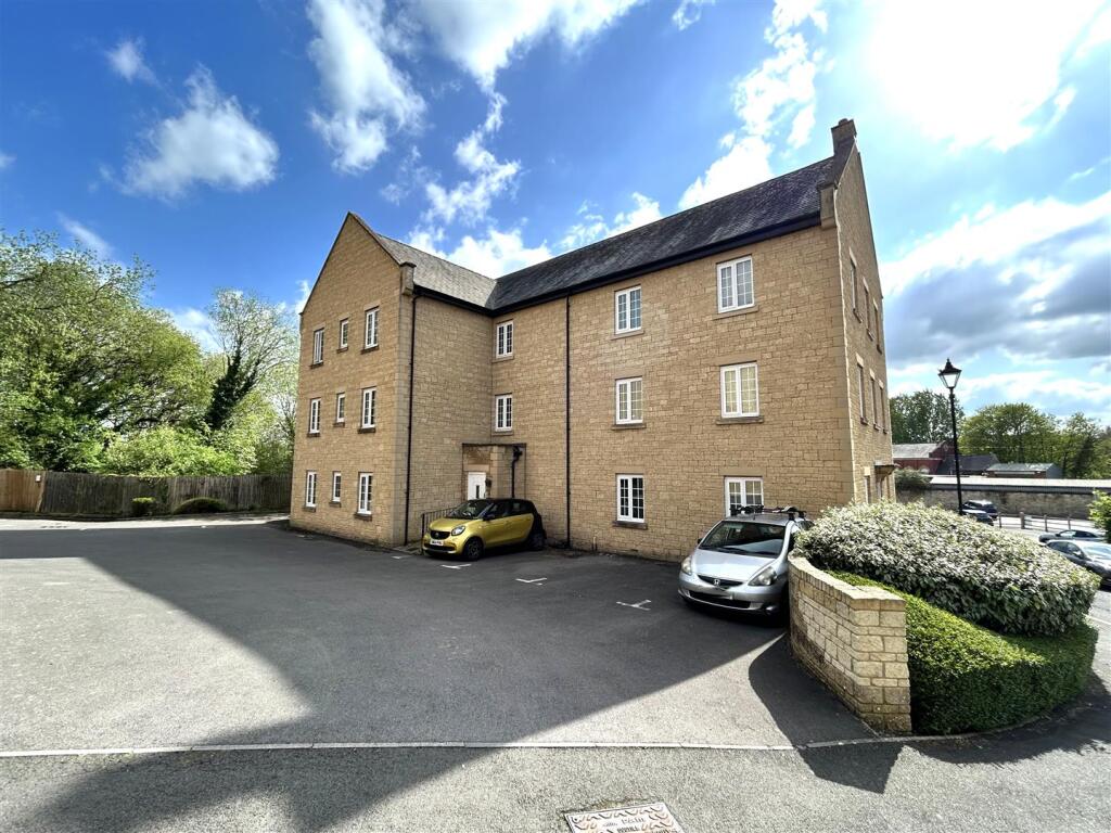Main image of property: Flowers Yard, Chippenham