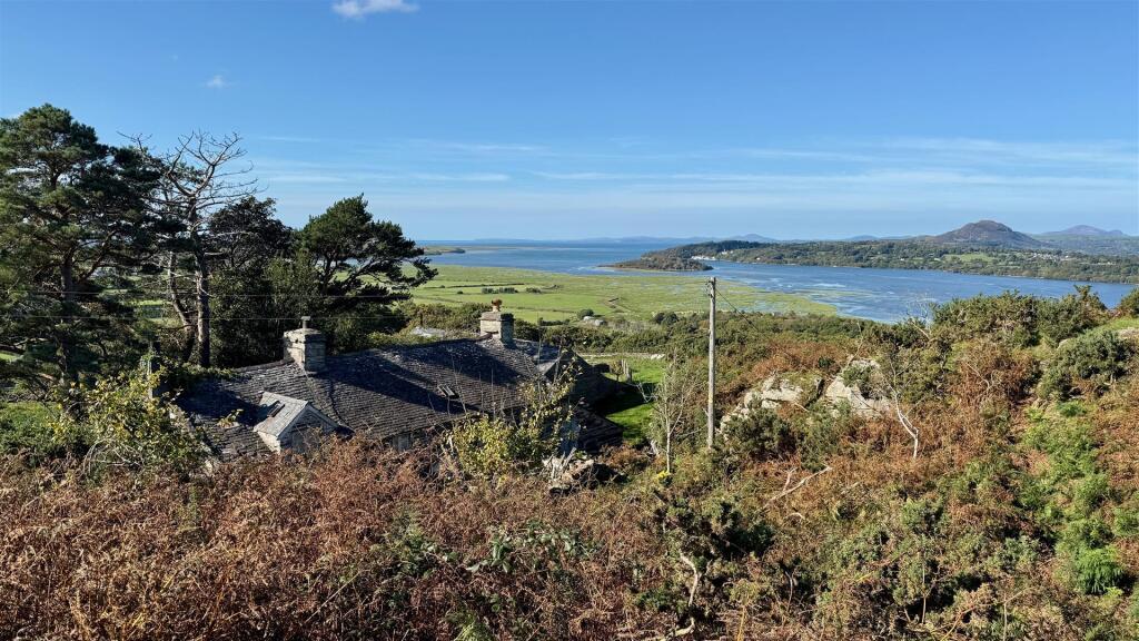 Main image of property: Llandecwyn, Talsarnau