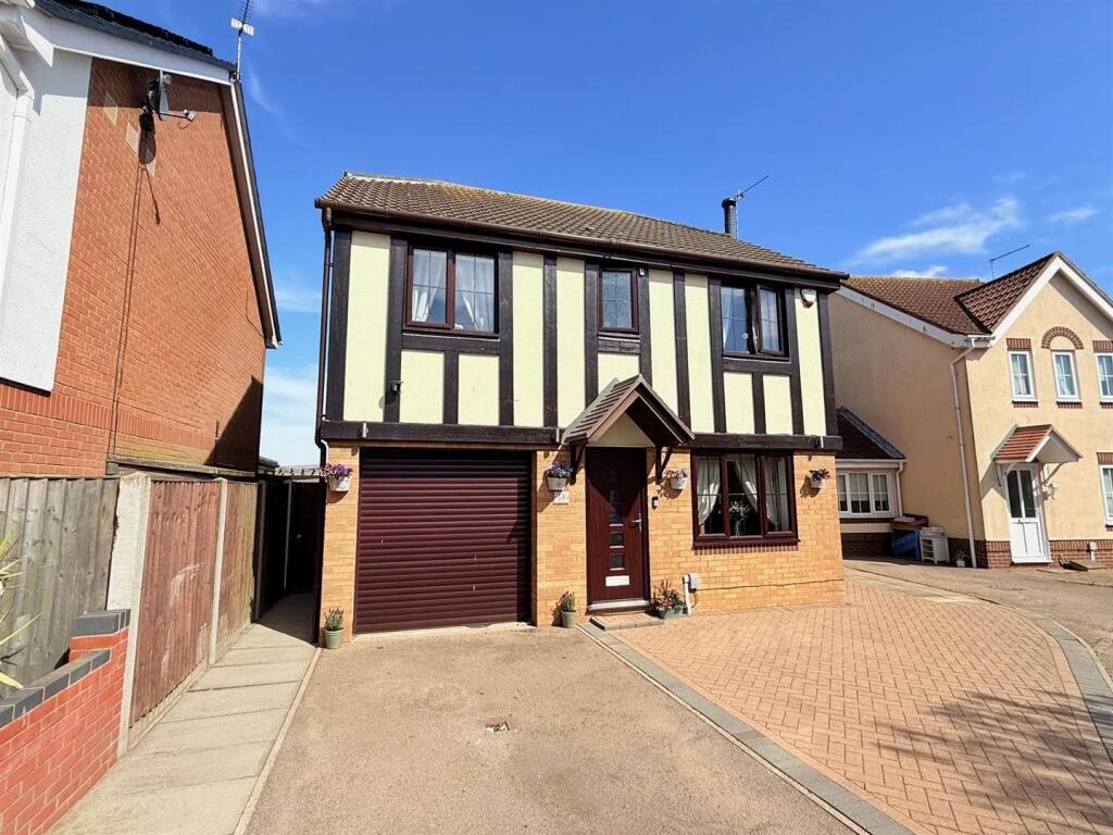 Main image of property: Biscay Gardens, Caister-On-Sea, Great Yarmouth