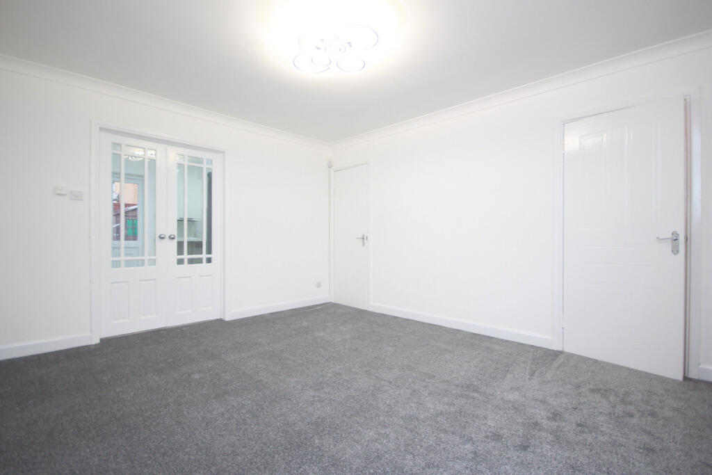 Golspie Avenue, Airdrie, ML6 photo 3