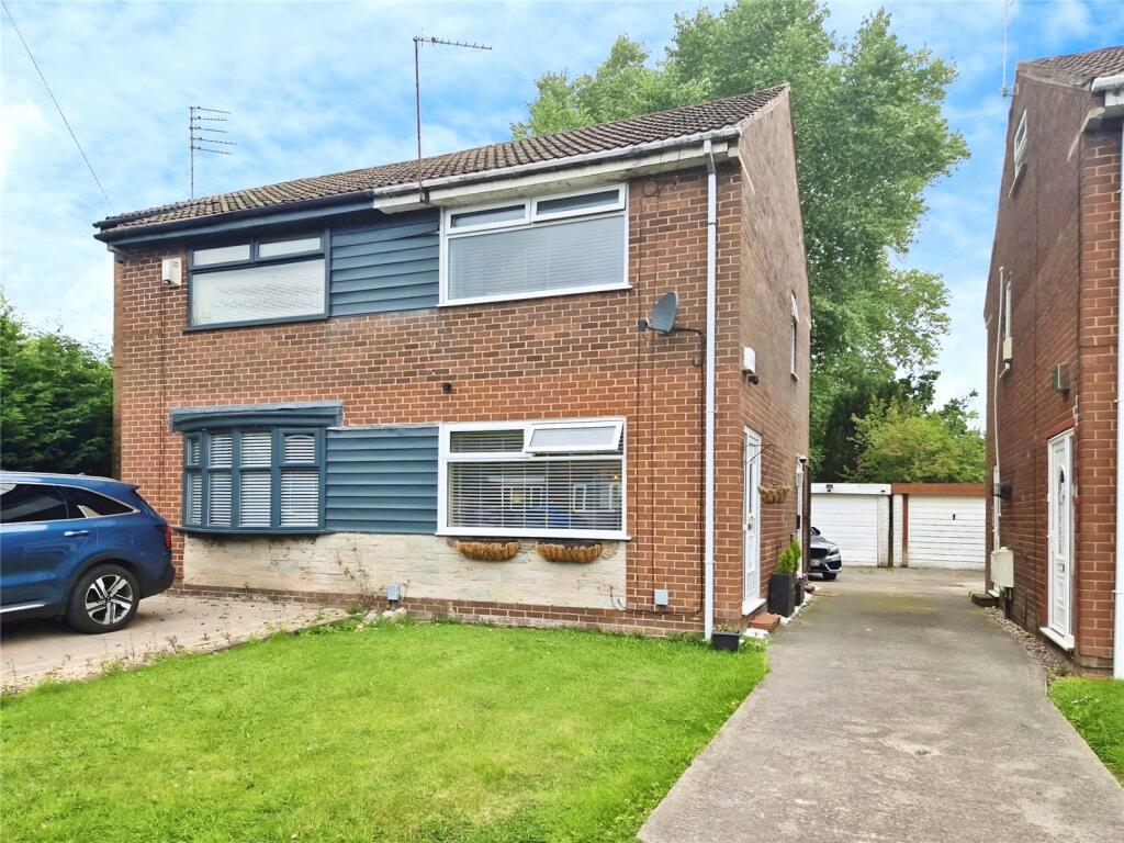 Main image of property: Avon Close, Worsley, Manchester, Greater Manchester, M28