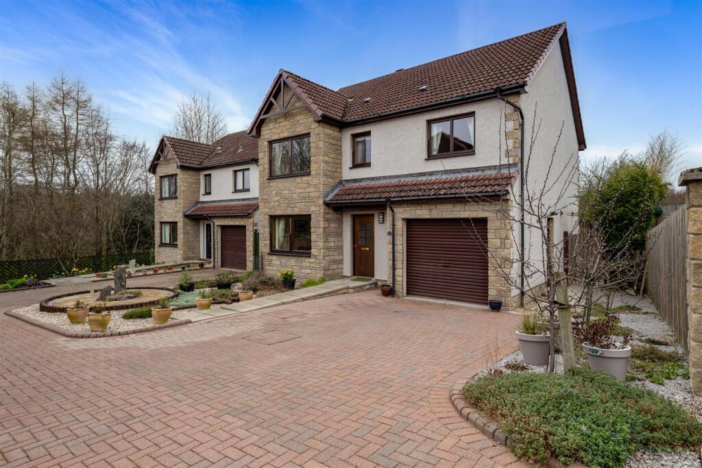 Main image of property: 11 South Mews, Bennecourt Drive, Coldstream TD12