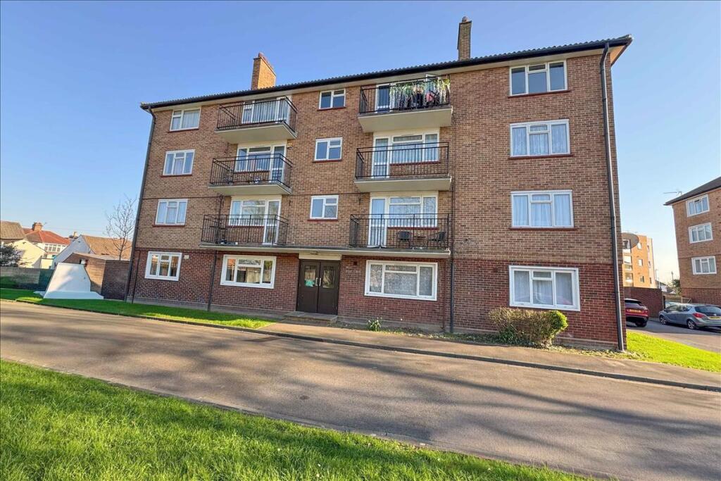 Main image of property: High Street, Feltham, Middlesex, TW13