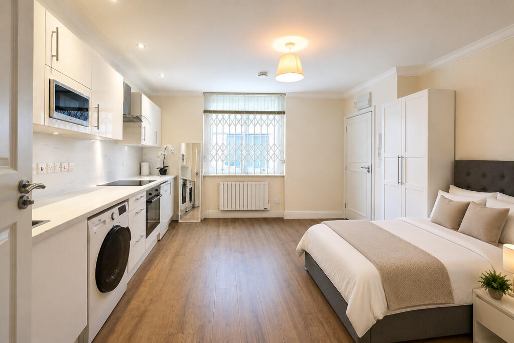 Studio flat for rent