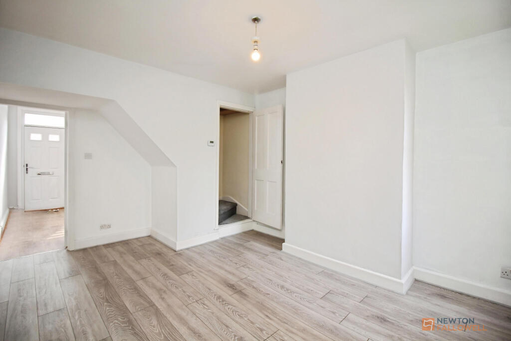 Rawson Street, Enderby, LE19 photo 4