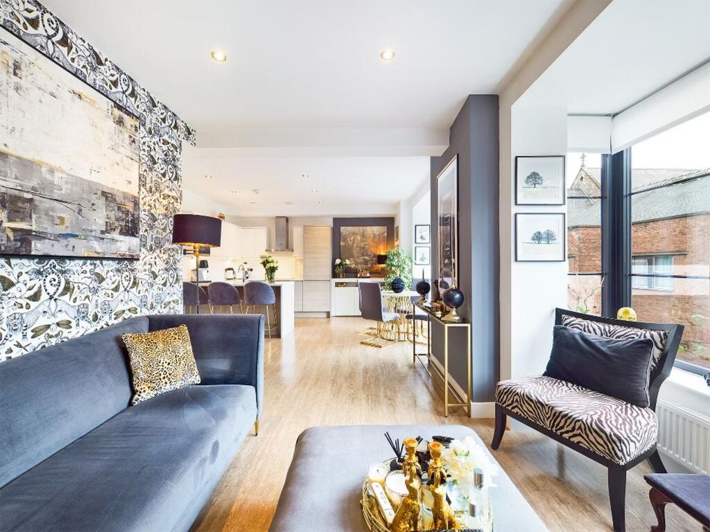 Apartment in Chester, City of Chester - More