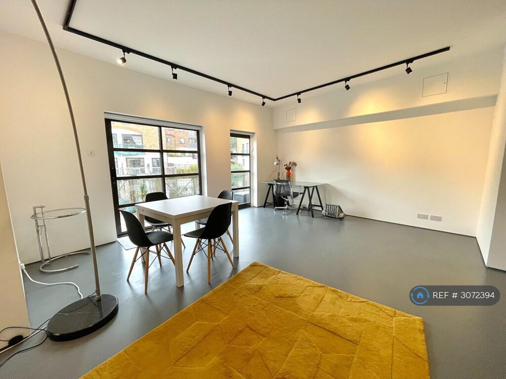 Apartment in London - View 4