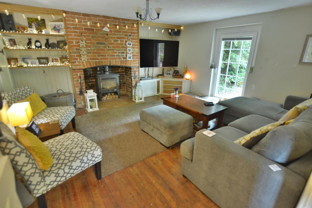 House in Wimborne, Woodlands - More