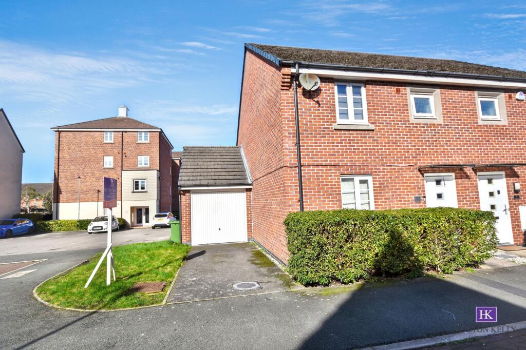 Main image of property: Indiana Grove, Great Sankey, WA5