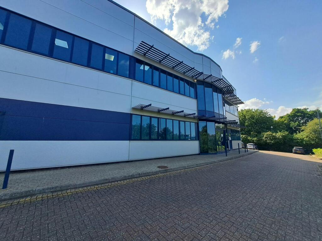 Bluepoint House - External (2).jpg