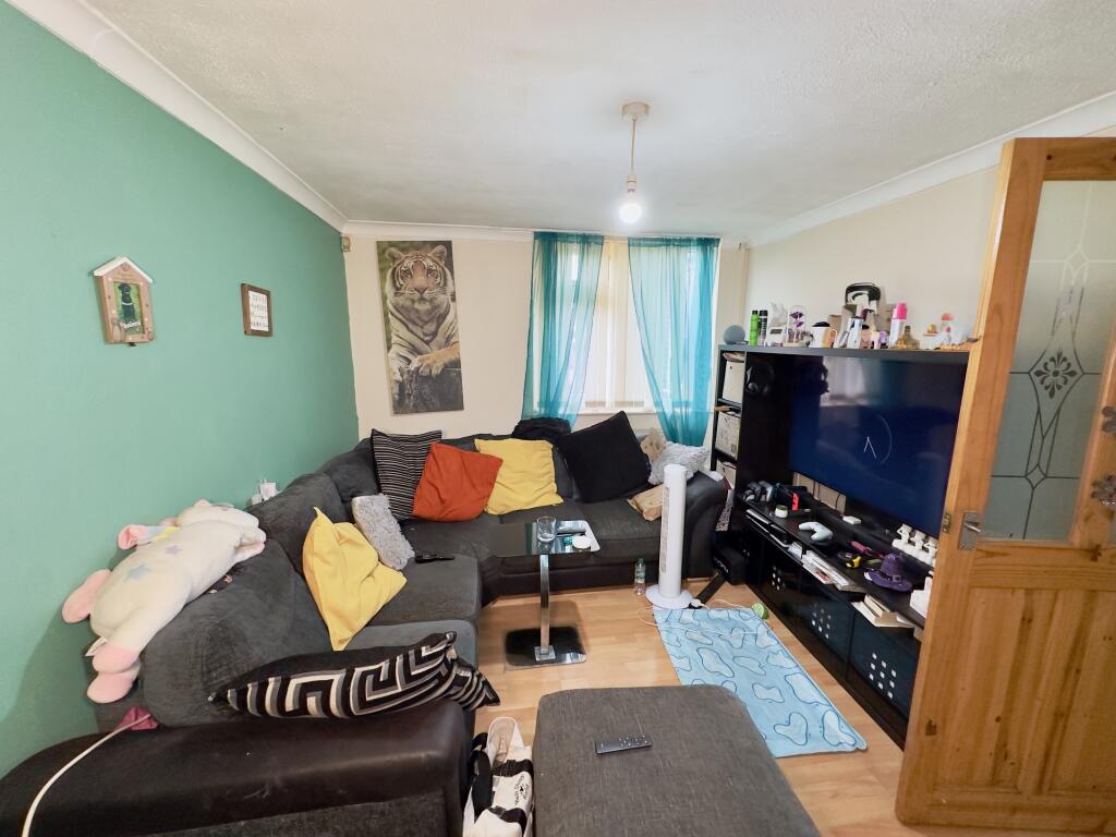 House in Peterlee, County Durham - View 4