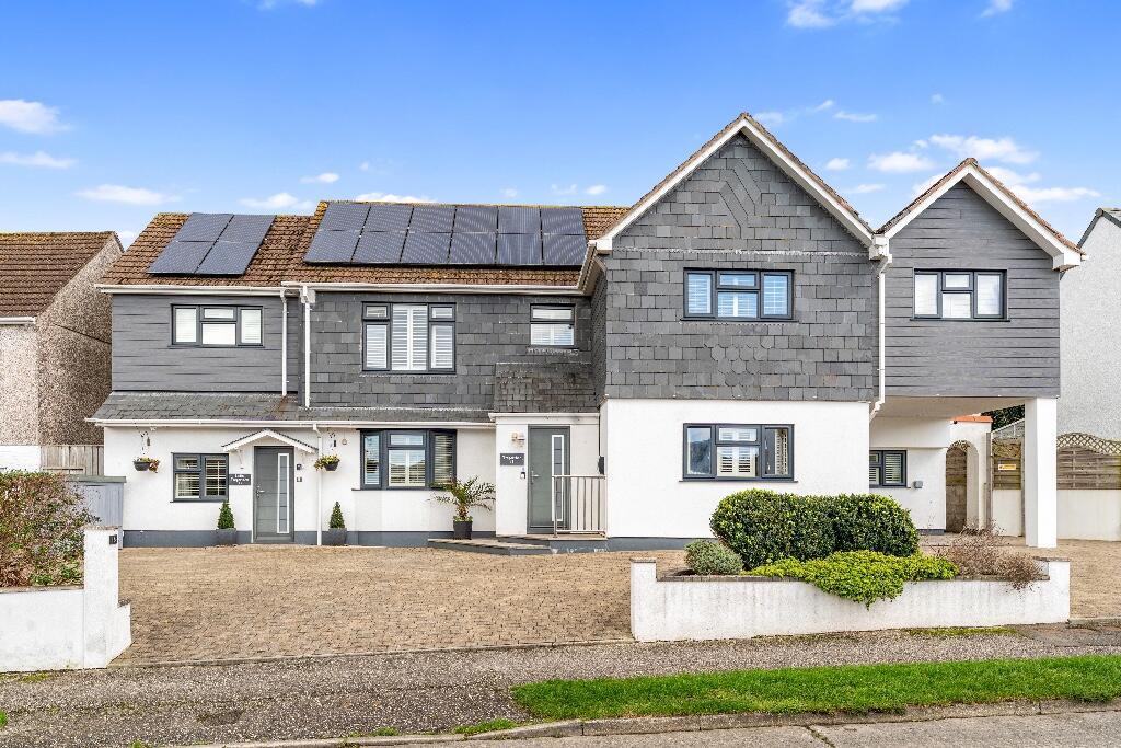 Grenville Road, Padstow, Cornwall, PL28 image 4