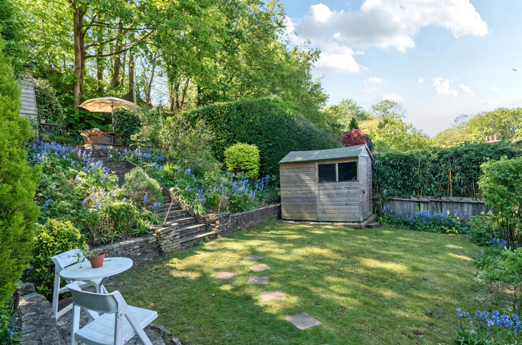 Brighton Road, Godalming, Surrey, GU7 photo 4