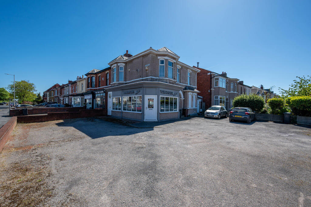 Main image of property: 86 Sussex Road, Southport, PR9