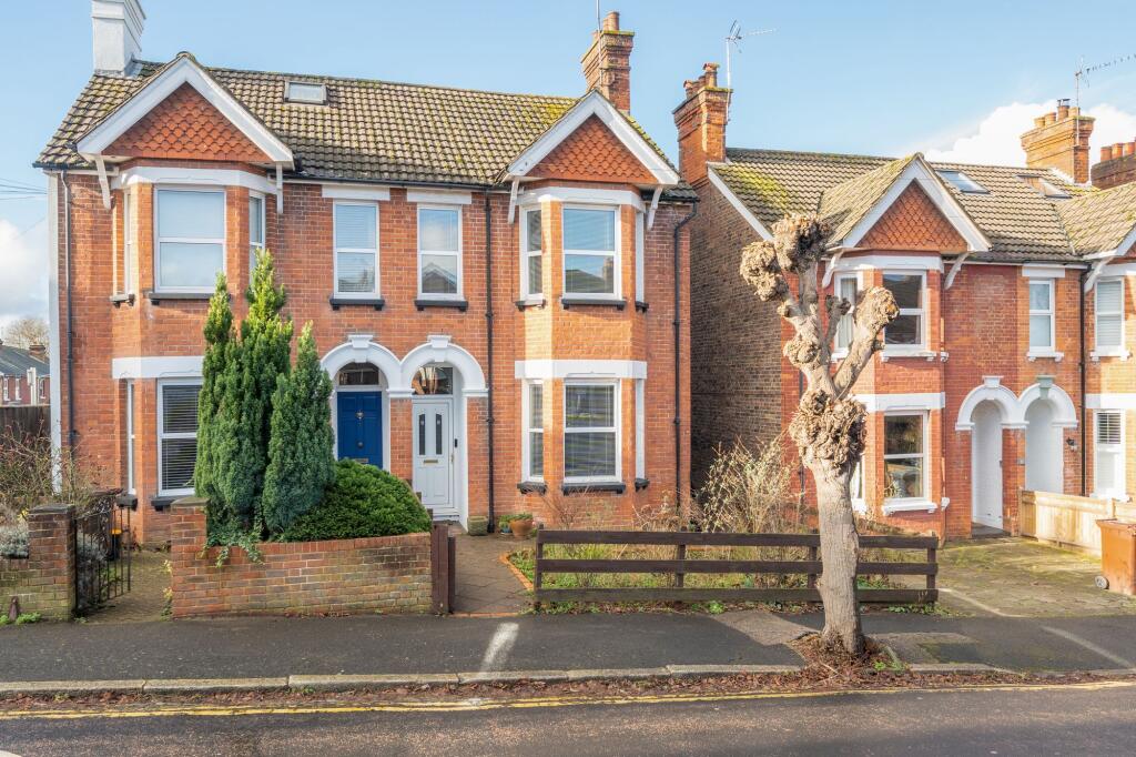Main image of property: Woodfield Road, Tonbridge, TN9