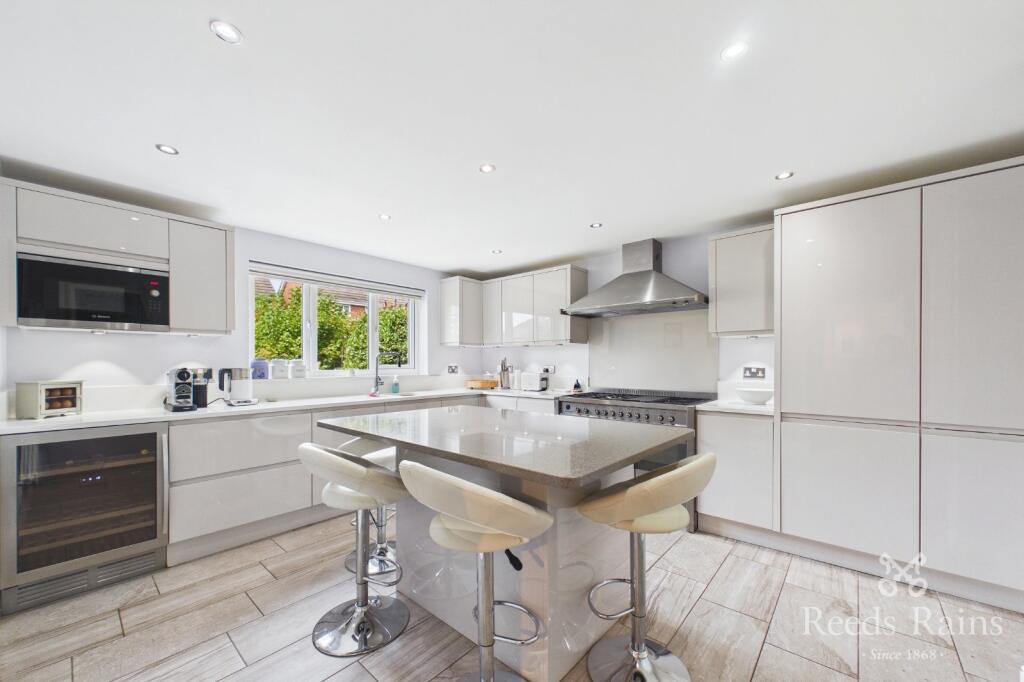 House in Preston - More