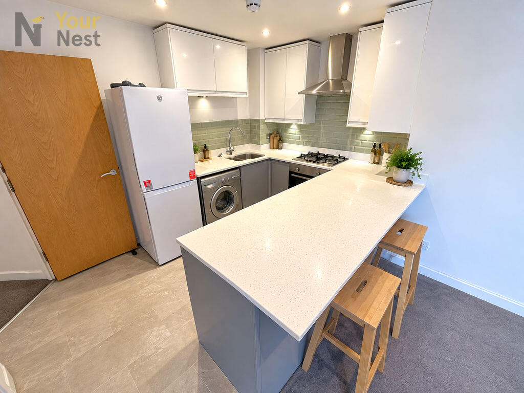 House in Leeds - View 2