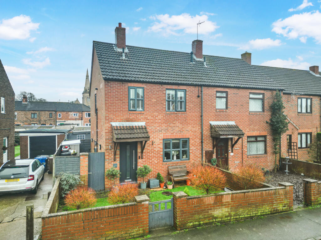 Low Street, Carlton, DN14 9 photo 4