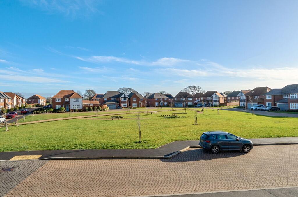 Neptune Way, Yapton, BN18 photo 4