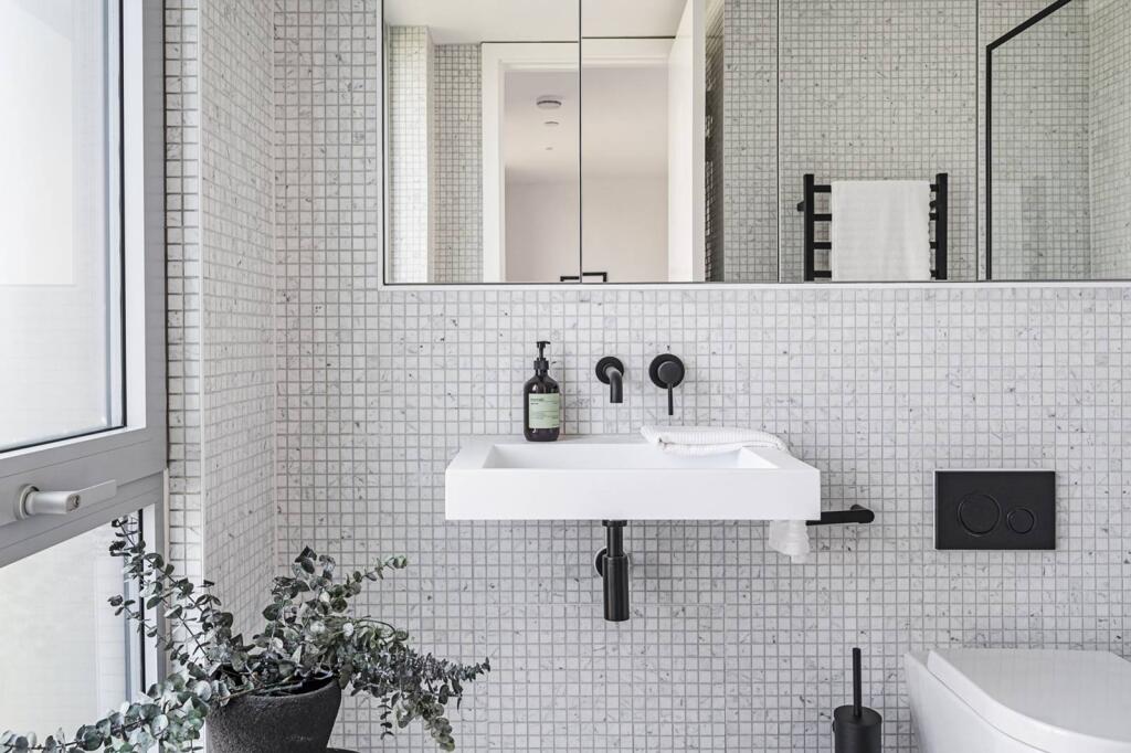 Main image of property: Maple Path, Hackney, London, E5