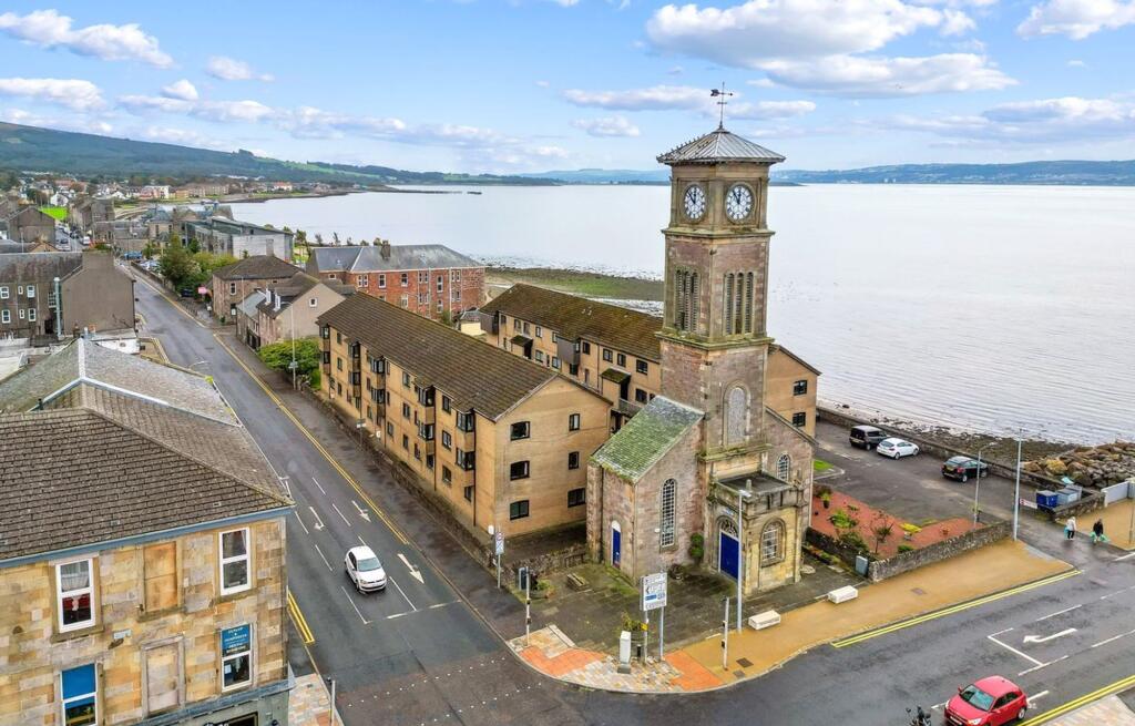 Flat 21 Tower Place, 6 East Clyde Street, Helensburgh, G84 7PA - View 5