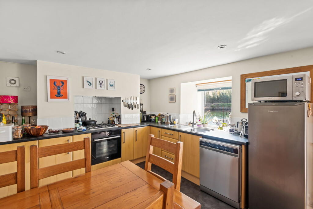 Bridgend, NEWTON FERRERS, South Devon - View 2