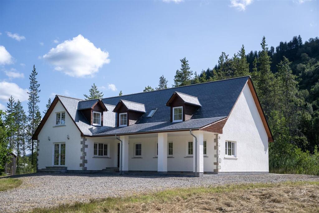 Main image of property: Caledonian Lodge, Fort Augustus, PH35 4HN