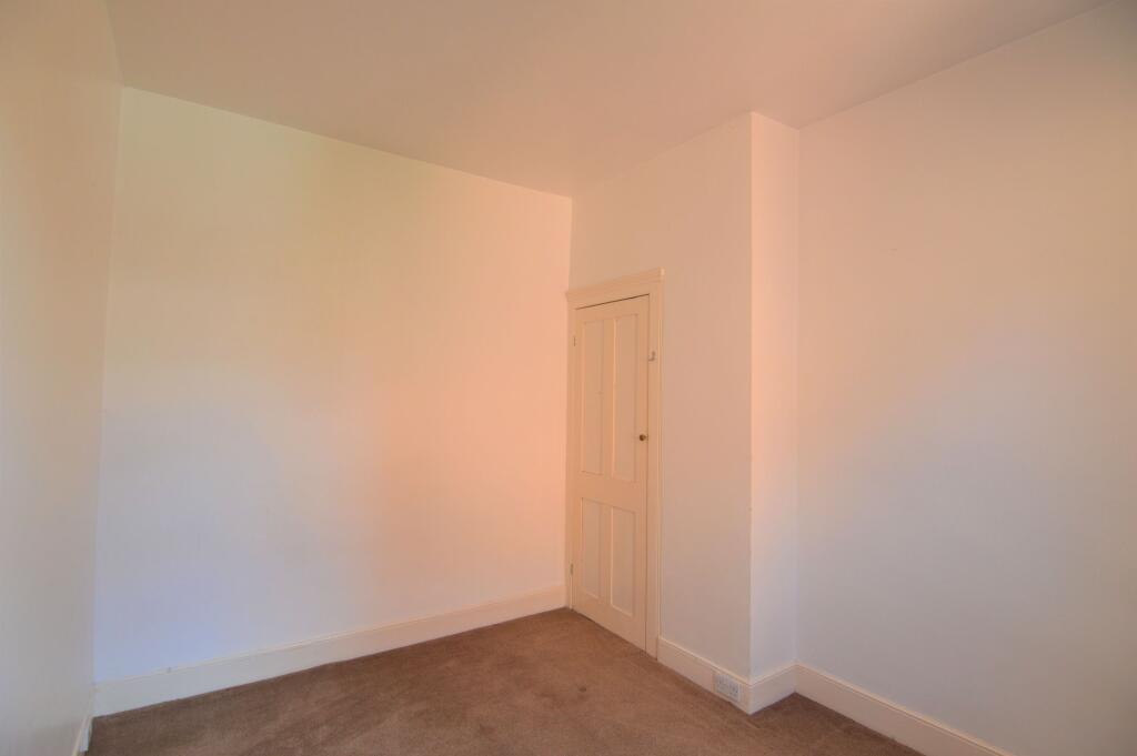 House in Northampton, West Northamptonshire - View 6