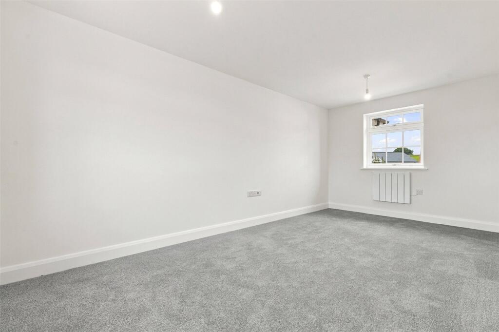 House in Chelmsford - More