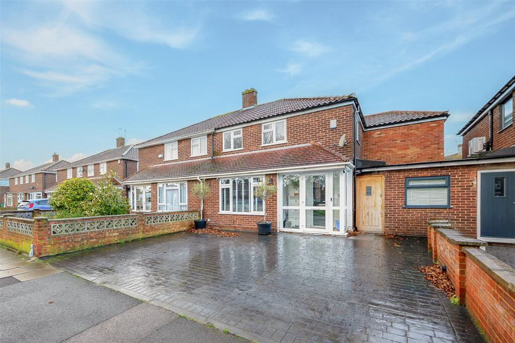 Main image of property: The Pantiles, Bexleyheath, Kent, DA7