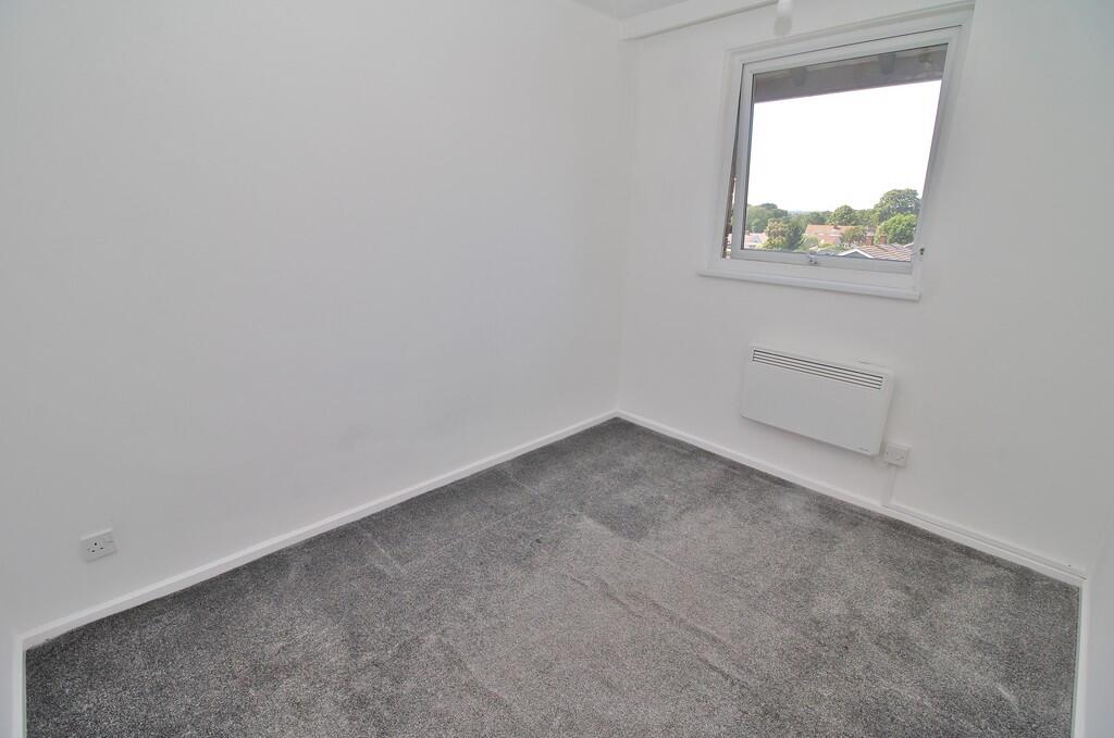 Apartment in Havant, Hampshire - More