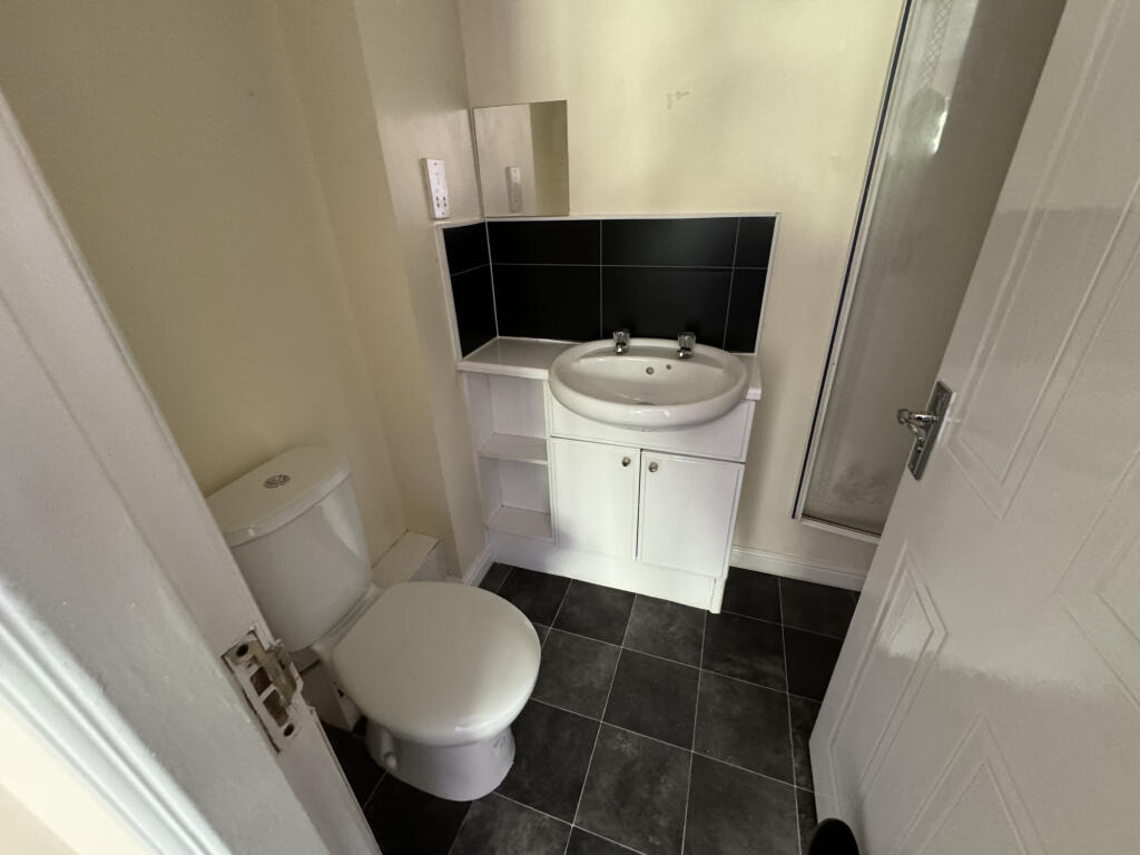 Additional image 6 of Brades Rise,  Oldbury, B69