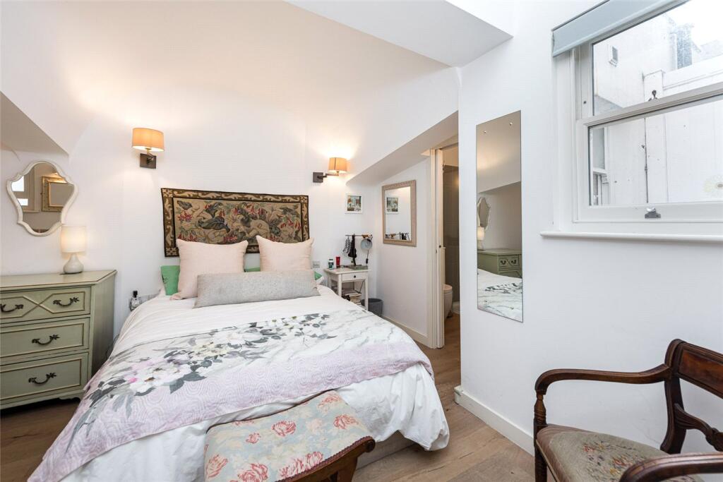 House in London - View 4