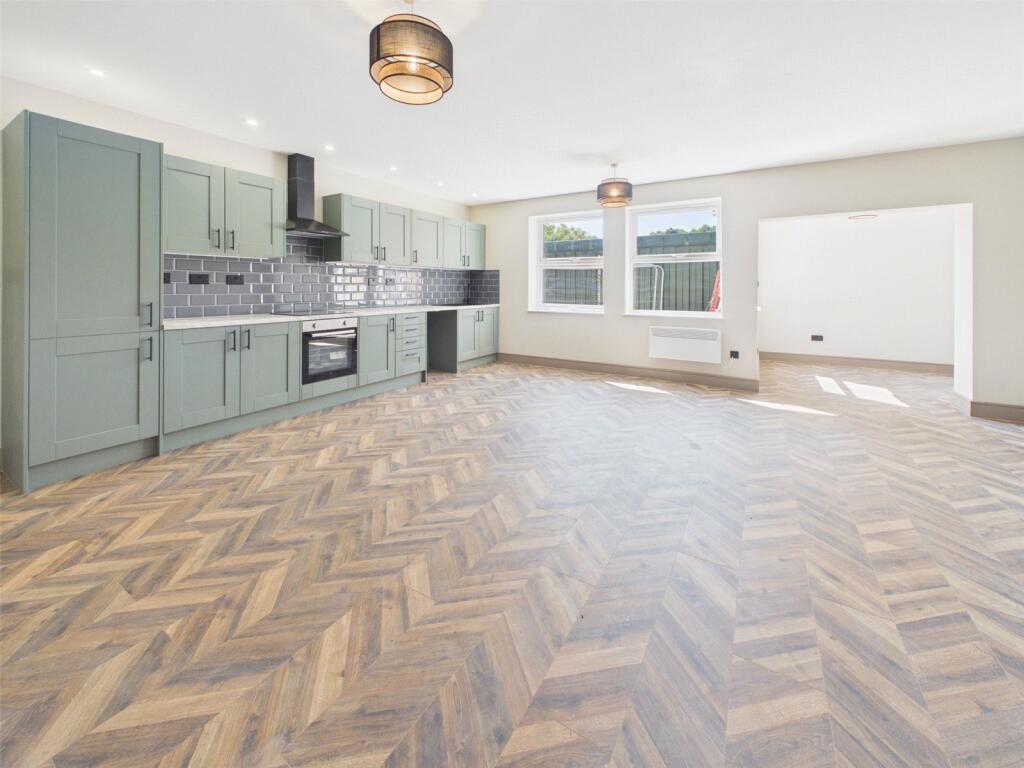 Main image of property: 115 High Street, Twerton, Bath, BA2