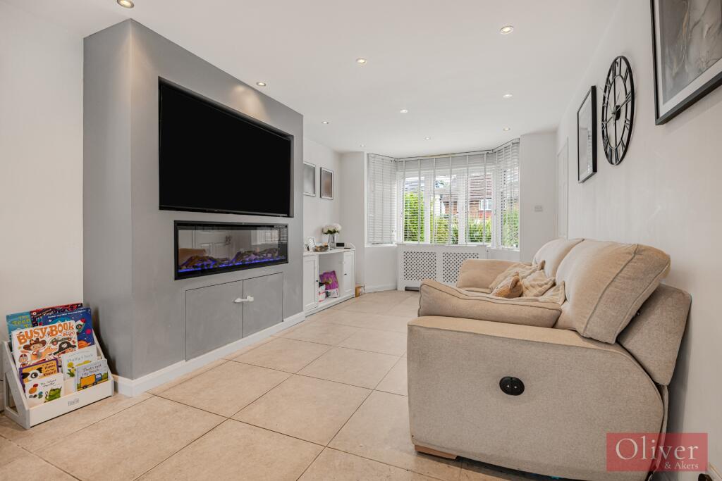 Additional image 4 of Claremont, Bricket Wood, AL2