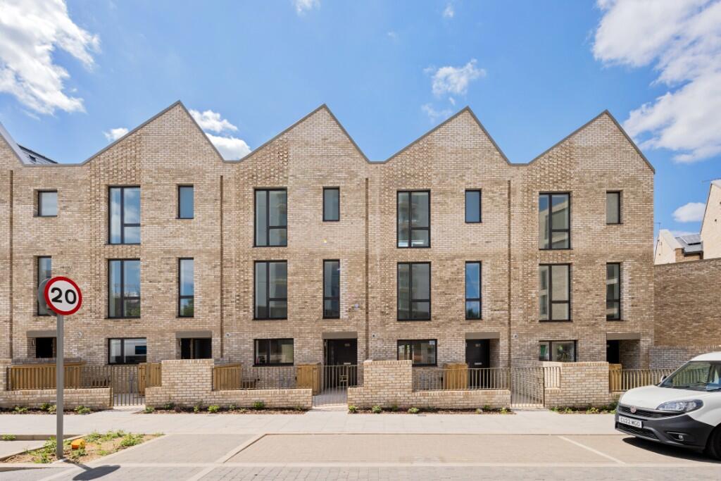 Main image of property: Granville Road
London
NW2 2ER