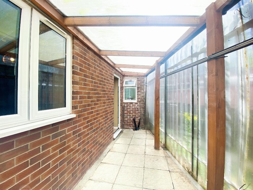 37 Sheriff Avenue, Coventry, West Midlands, CV4 8FE - More
