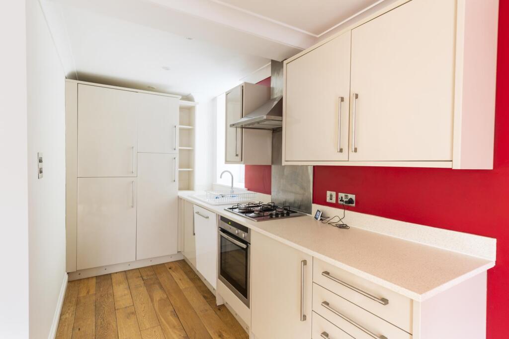 Main image of property: Flat Hambledon House, Cotham Road, BS6