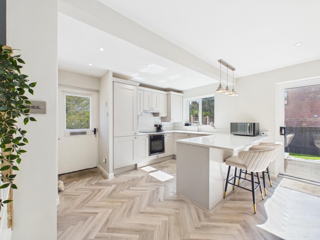 Seagrave Close, Oakwood photo 3