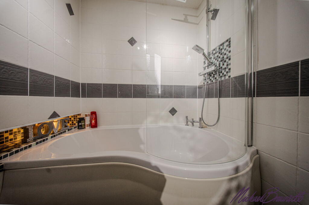 Additional image 26 of Oakhall Park, Thornton, Bradford, BD13 3QW