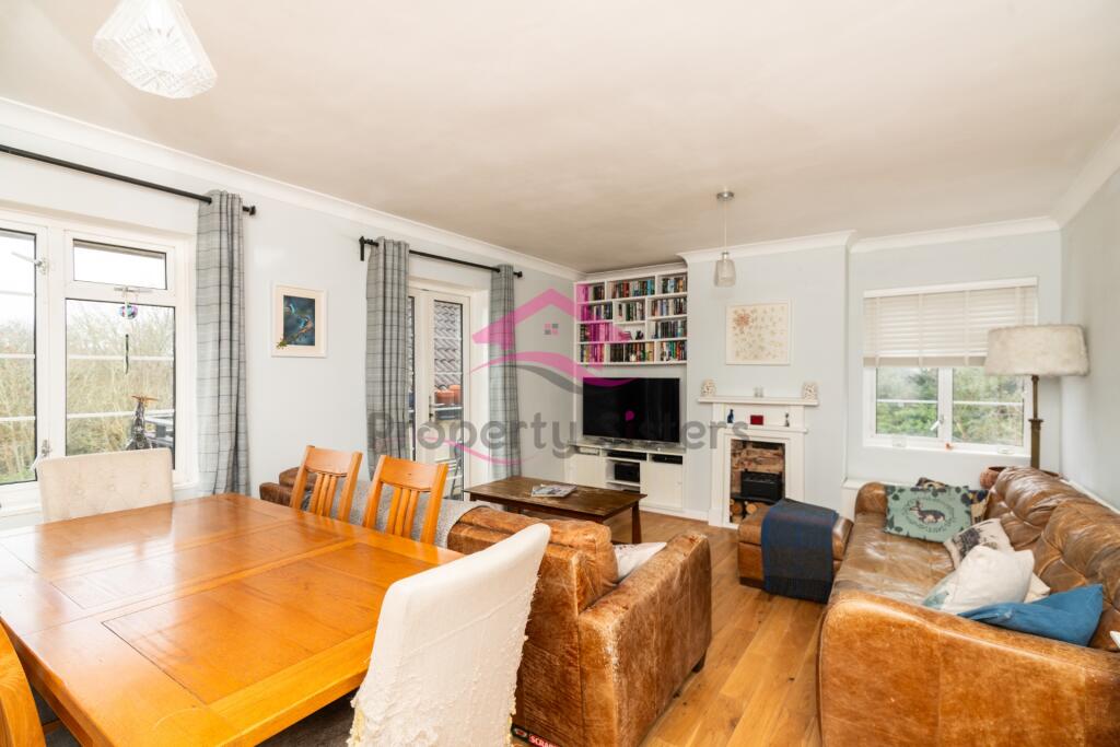 Main image of property: Featherstone Court, Bunns Lane, Mill Hill, NW7