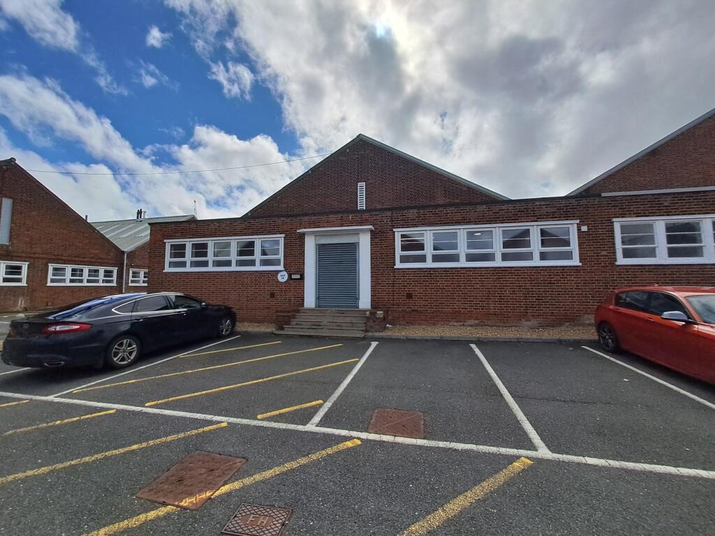 Additional image 3 of Unit 16, Tewin Court, Welwyn Garden City, AL7