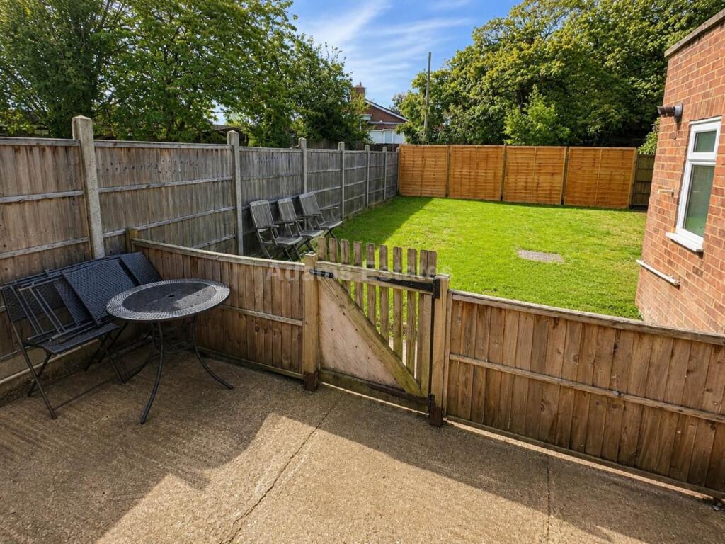 Apartment in Reading, Earley - More