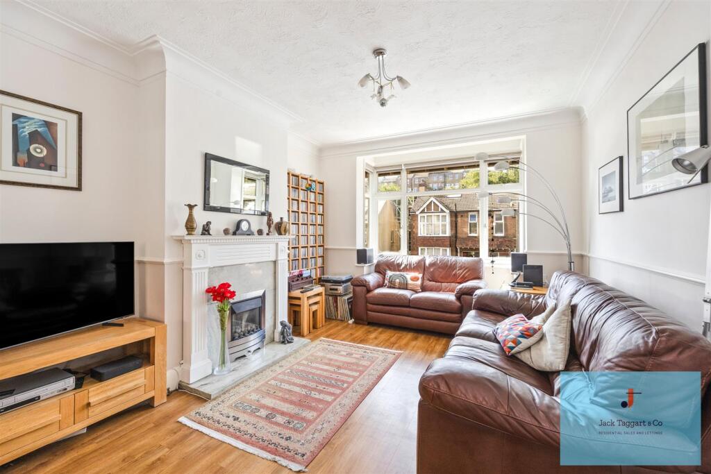 House in Brighton, Hollingdean - View 2