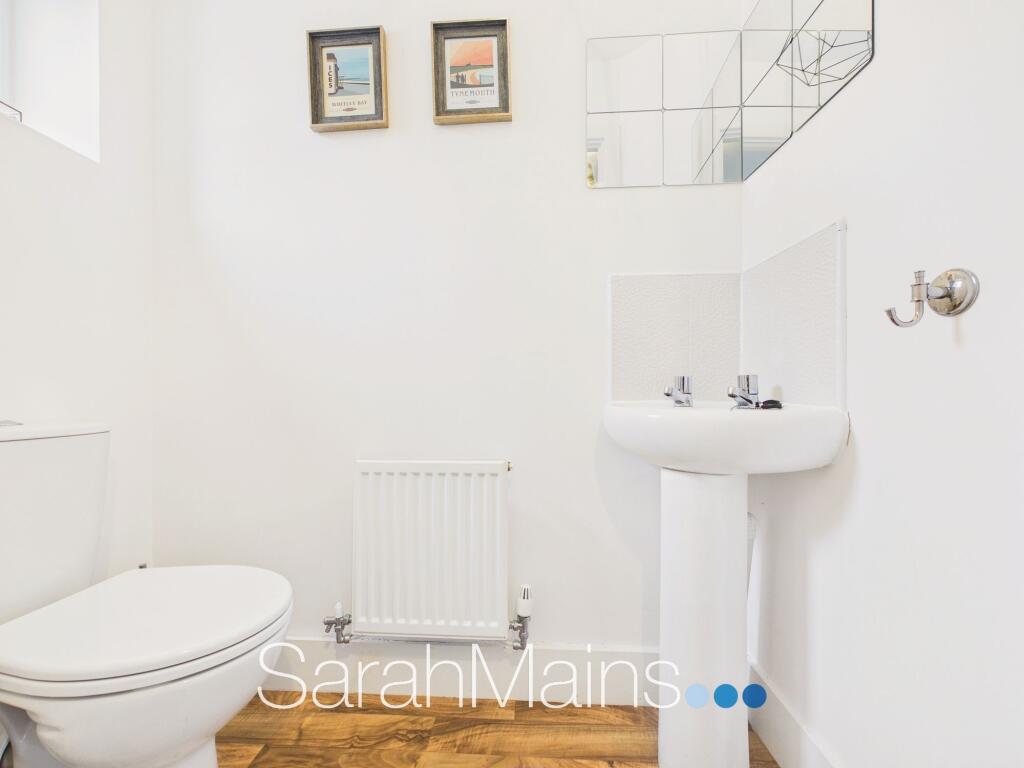 House in Newcastle upon Tyne - View 5